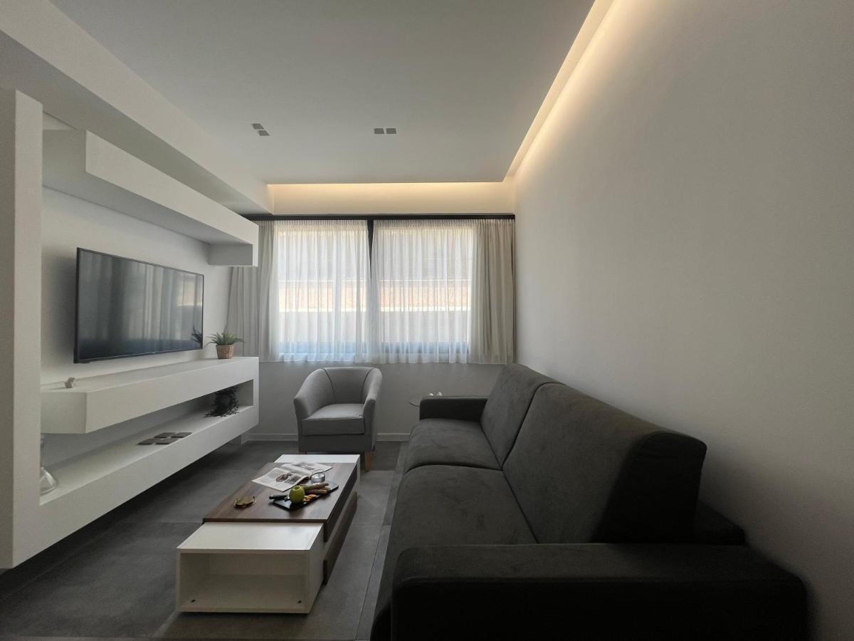 The Dazzling Glimpse Acropolis Suites Athen Exterior foto