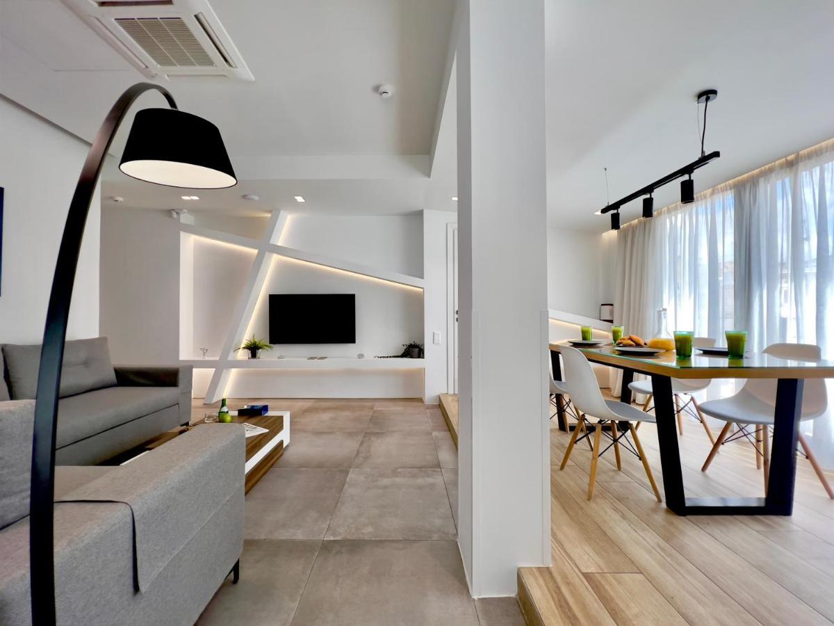 The Dazzling Glimpse Acropolis Suites Athen Exterior foto