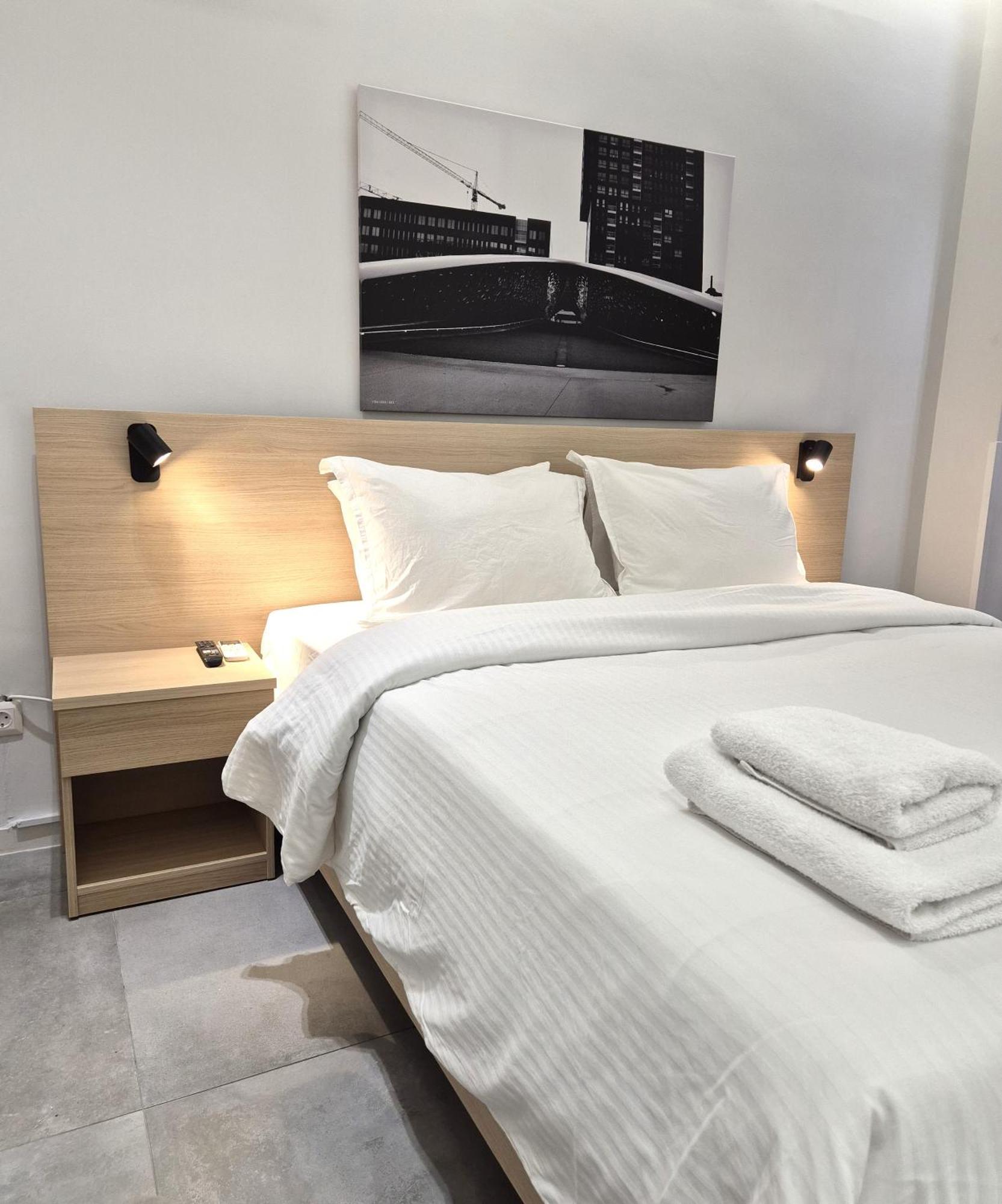The Dazzling Glimpse Acropolis Suites Athen Exterior foto